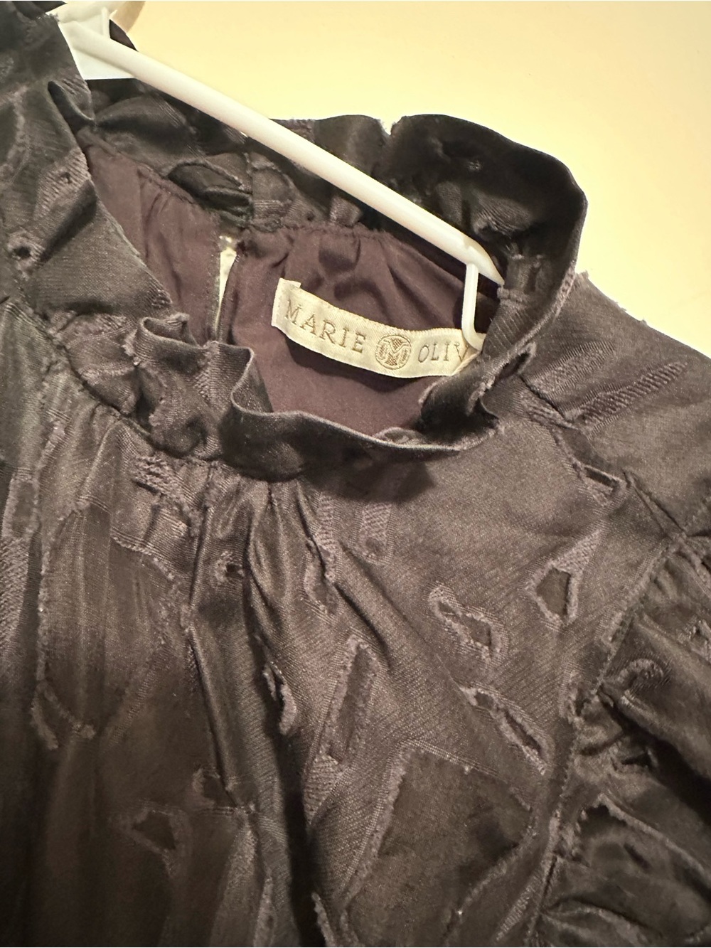 Marie Oliver black ruffle neck dress size S - Picture 3 of 4